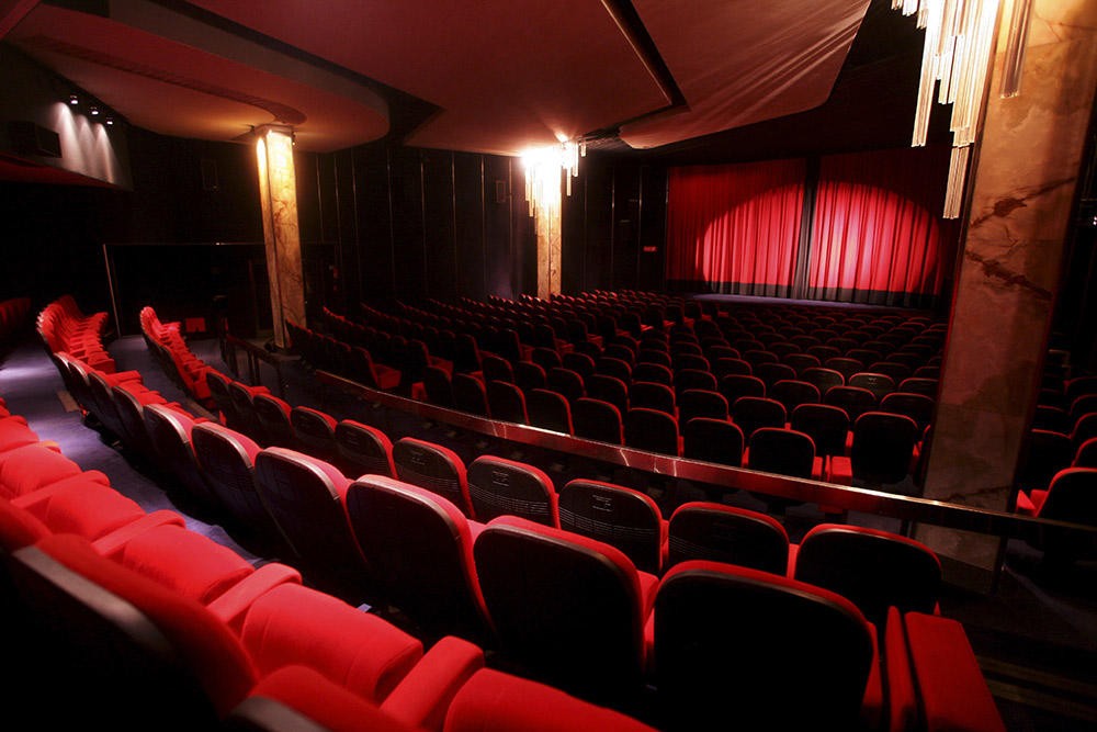 Nettoyage salle de cinéma